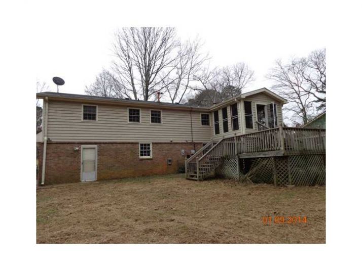 3836 Willowbrook Drive, Douglasville, GA 30135