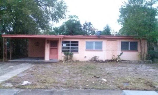 421 Hibiscus Rd, Casselberry, FL 32707