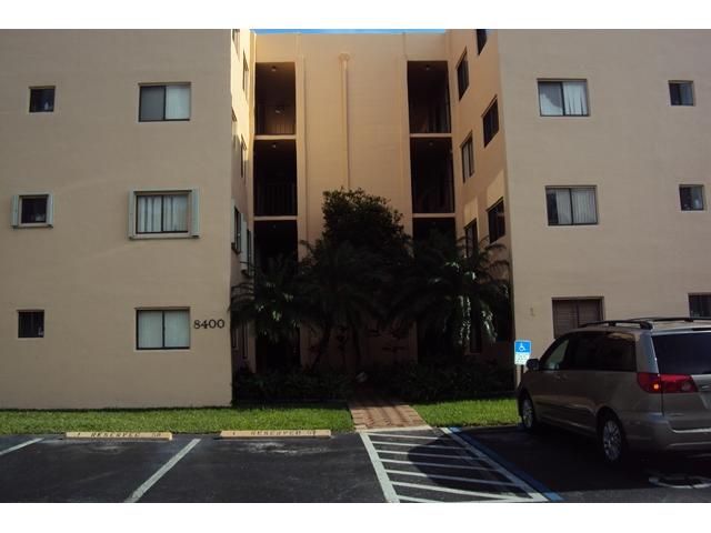 8400 Sw 133rd Avenue Rd Apt 402, Miami, FL 33183