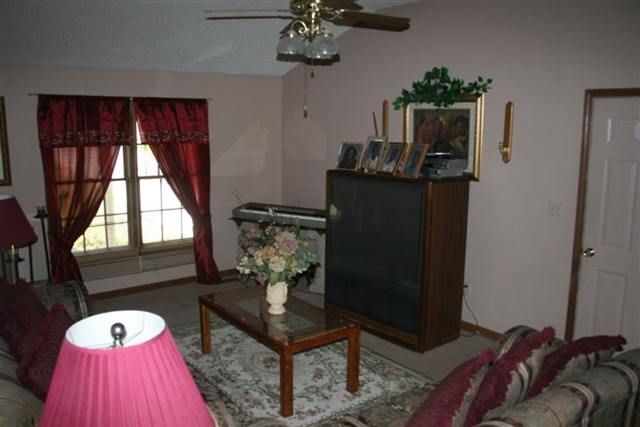 104 Lincoln, Jonesboro, AR 72401