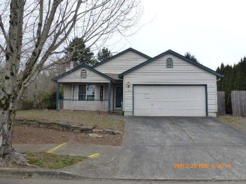 19302 Rollins St, Oregon City, OR 97045