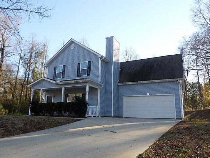 74 Spring Circle, Senoia, GA 30276