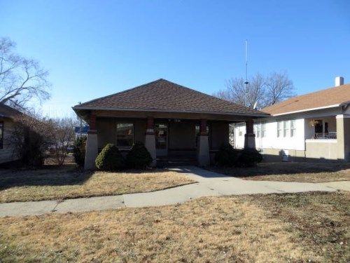 1115 G St, Fairbury, NE 68352