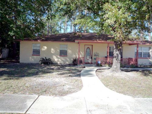 704 Palm St E, Bunnell, FL 32110