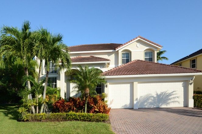 1095 WATERSIDE CR, Fort Lauderdale, FL 33327