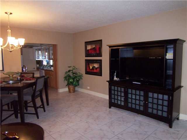 3505 S Ocean Dr # 1217, Hollywood, FL 33019