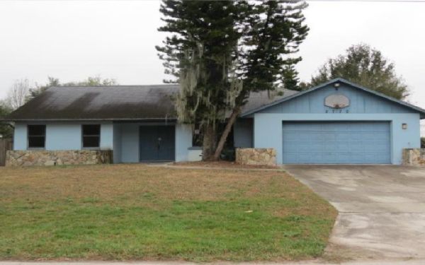2770 Lake Pierce Dr, Lake Wales, FL 33898