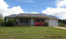 143 Bush St Barnesville, GA 30204