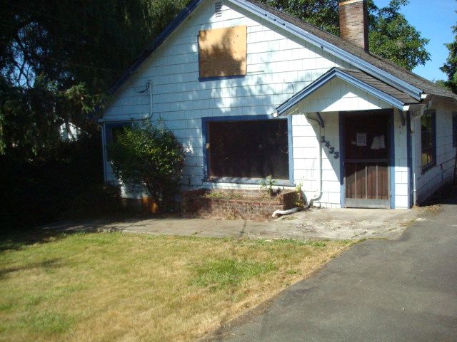 1433 N Pearl St, Centralia, WA 98531