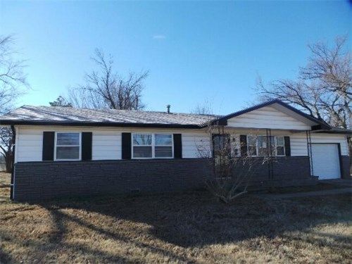 1004 E 8th St, Galena, KS 66739