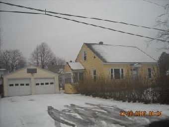 12 Liberty Street, Fairfield, ME 04937