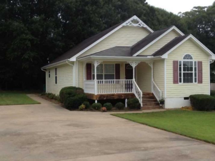 126 Victoria Lane, Lavonia, GA 30553