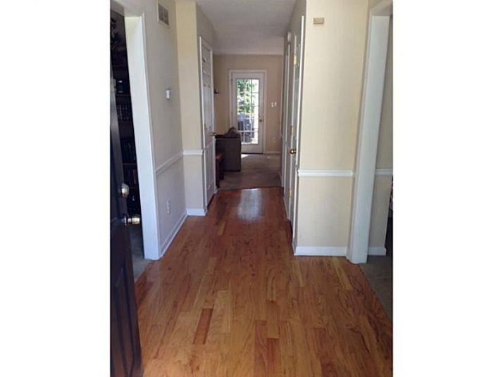 612 Overhill Drive, Woodstock, GA 30189