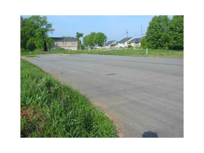 4 Dean Street, Cartersville, GA 30120