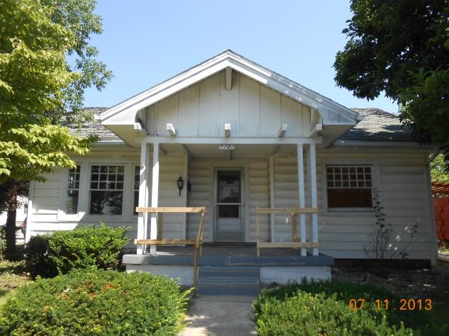 1202 E Church Street, Brazil, IN 47834