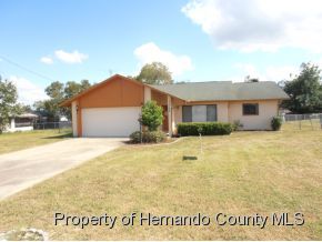 11146 Thornberry Dr, Spring Hill, FL 34608