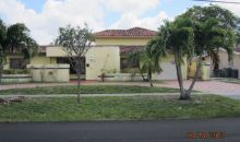 706 W 43 PL Hialeah, FL 33012