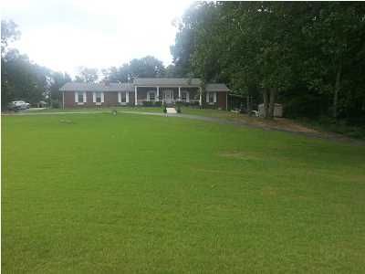 3950 Duncan Creek, Muscle Shoals, AL 35661