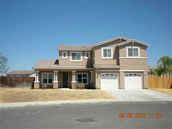 Via Galleno, Delano, CA 93215