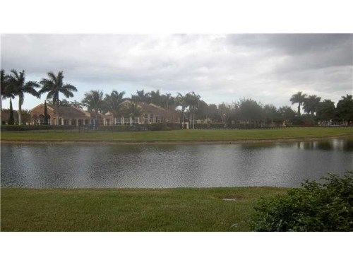 995 NE 34 AV # 202, Homestead, FL 33033