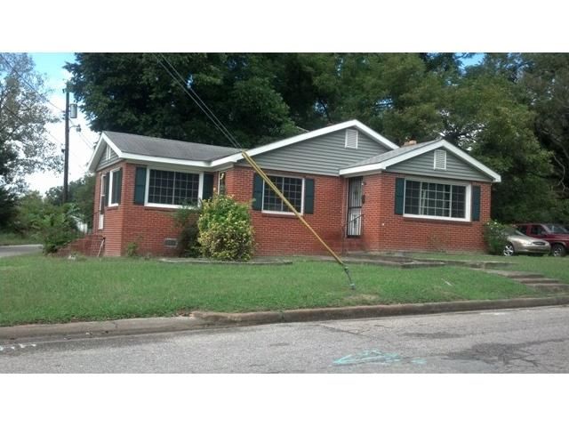 714 North 10th Street, Gadsden, AL 35901