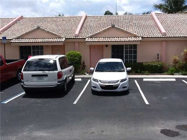 500 NE 3RD ST # 122, Hallandale, FL 33009
