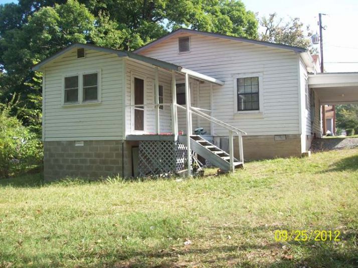 1107 South 9th Street, Mena, AR 71953