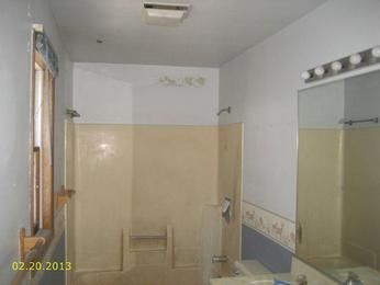 845 Pine Hill Dr, Antioch, IL 60002