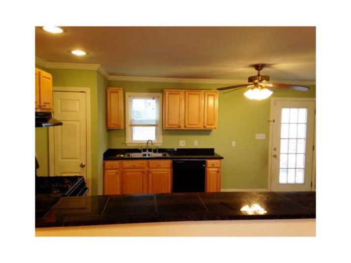 2575 Blackmon Drive, Decatur, GA 30033