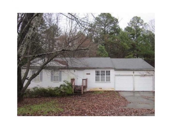 3688 Linecrest Trail, Ellenwood, GA 30294