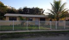 830 NE 155 TE Miami, FL 33162