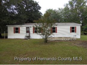 27047 Hiawatha Blvd, Brooksville, FL 34601