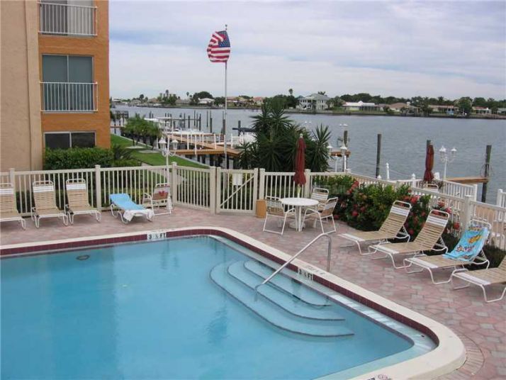 8921 BLIND PASS RD 138, Saint Petersburg, FL 33706