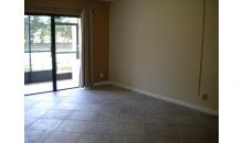 215 LAKEVIEW DR # 104 Fort Lauderdale, FL 33326