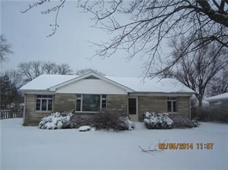 105 Roosevelt Dr, Greenfield, IN 46140