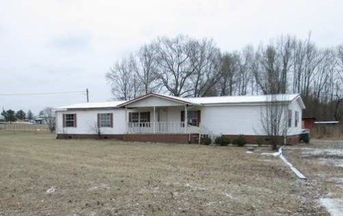 1392 Hawkersmith Rd, Tullahoma, TN 37388