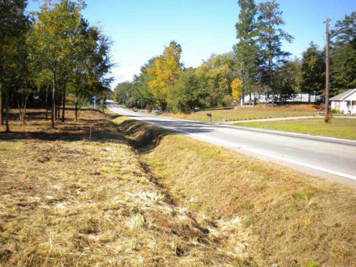5317 Browns Bridge Road, Gainesville, GA 30504