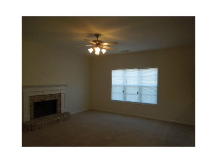 35 Hampton Place, Covington, GA 30016