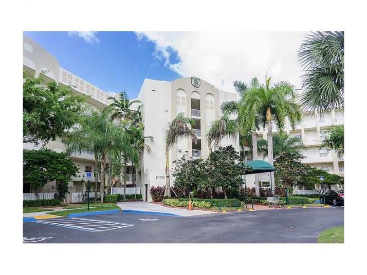 10750 NW 66 ST # 501, Miami, FL 33178