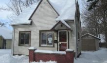 917 Thomas St Janesville, WI 53545