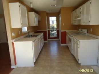 904 Gum Bluff Court, Lexington, SC 29073