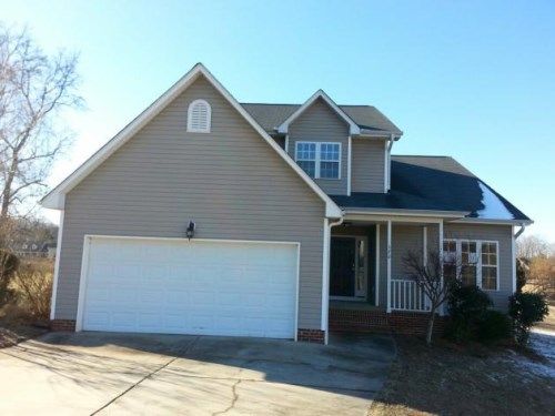 170 Stonehaven Ct, Reidsville, NC 27320