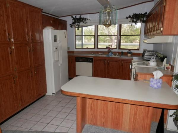 1219 46th Ave. E., Bradenton, FL 34203
