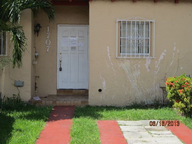 1707 56th Ter,611, Hialeah, FL 33012