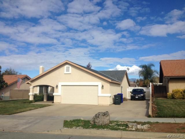 35944 Rebecca Rd., Yucaipa, CA 92399