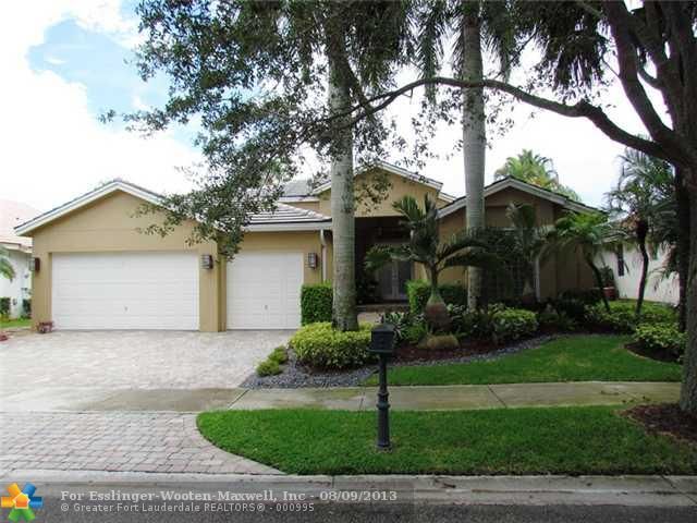 2703 OAKBROOK DR, Fort Lauderdale, FL 33332