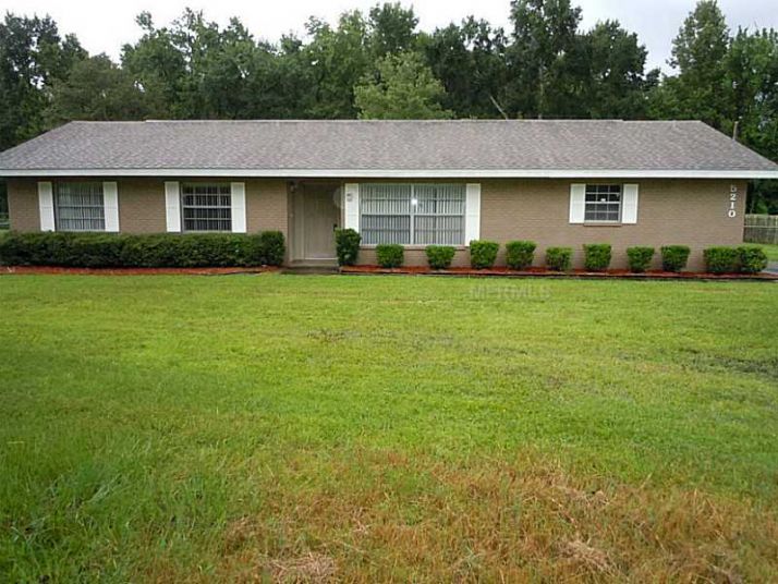 5210 Forestbrook Dr E, Lakeland, FL 33811