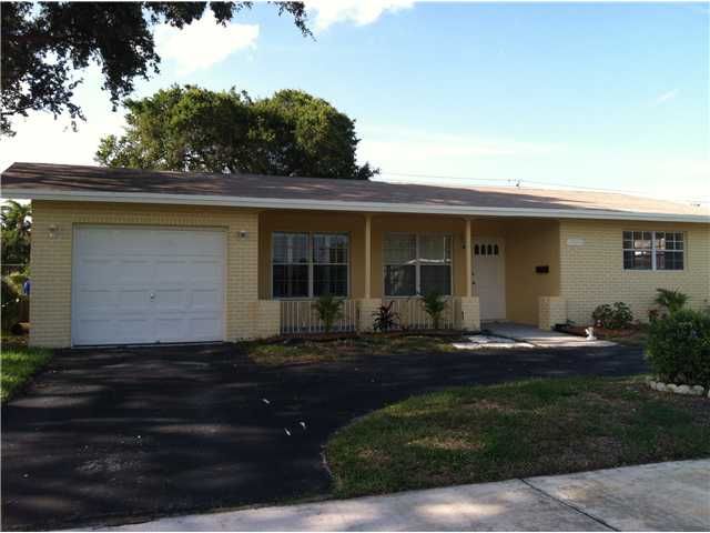 3345 W Park Rd, Hollywood, FL 33021