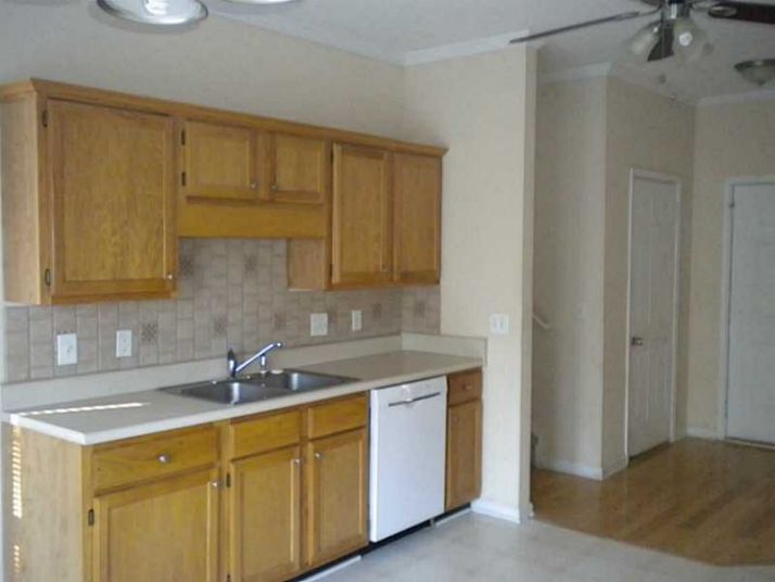 129 Lexington Parke Drive, Woodstock, GA 30189