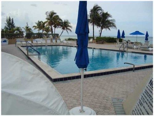 3140 S OCEAN DR # 410, Hallandale, FL 33009
